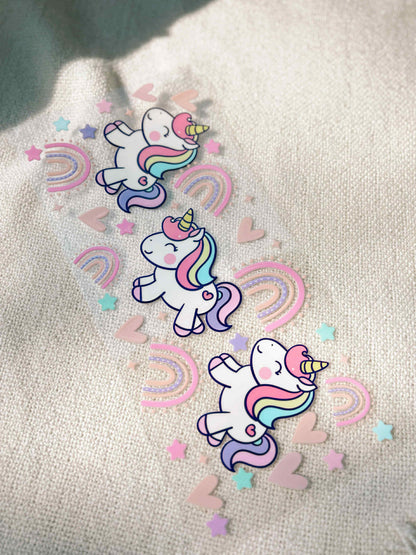 LICORNES ET ARC-EN-CIELS